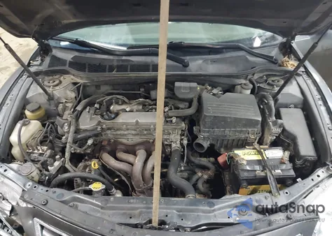 2010 Toyota Camry Le z USA, uszkodzony, nr VIN 4T1BF3EK5AU065404